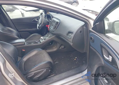 2015 Chrysler 200 S из США, поврежденный, VIN 1C3CCCBB0FN695844